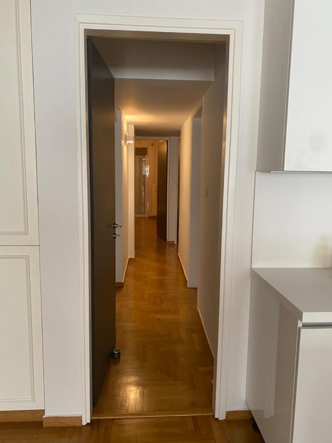 Apartment In Fancy Athenian Neighbourhood Zewnętrze zdjęcie